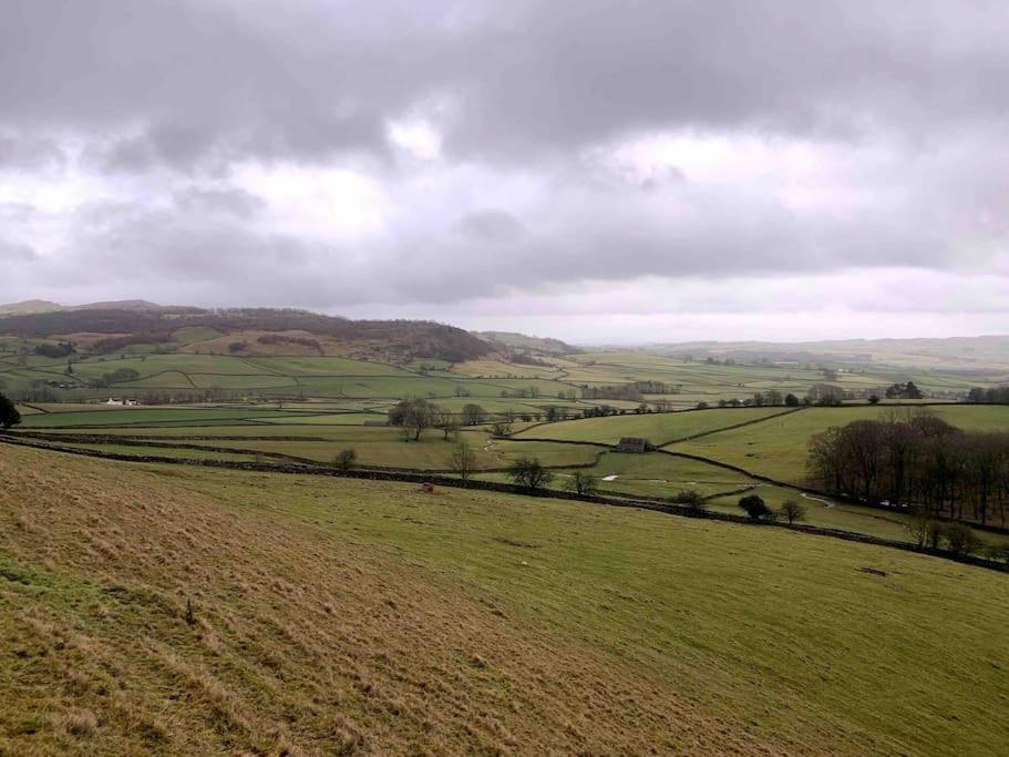 Charming Dog-Friendly Yorkshire Dales Cottage, Austwick ภายนอก รูปภาพ