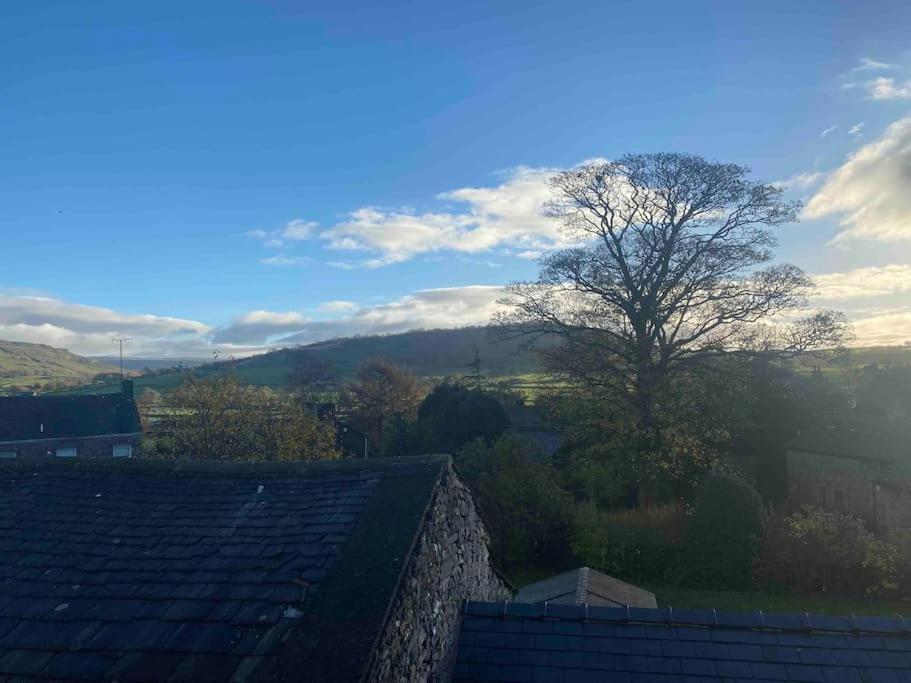 Charming Dog-Friendly Yorkshire Dales Cottage, Austwick ภายนอก รูปภาพ