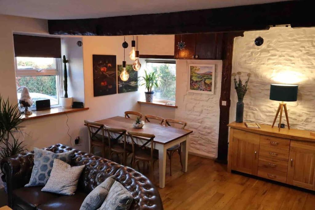 Charming Dog-Friendly Yorkshire Dales Cottage, Austwick ภายนอก รูปภาพ